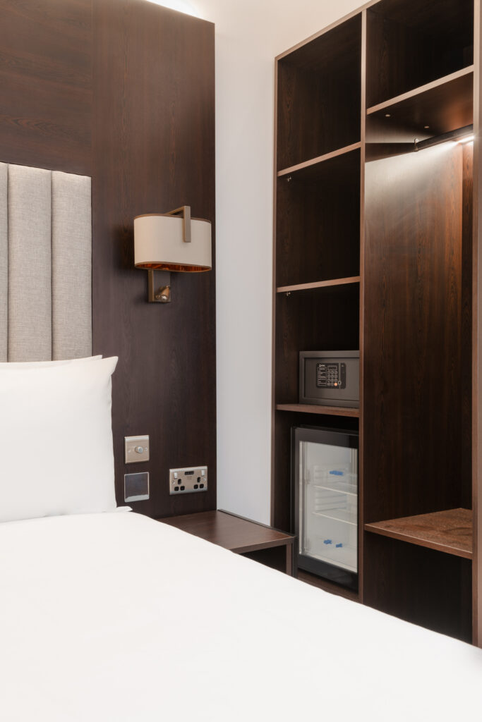 LON - NORF36 - G09-8